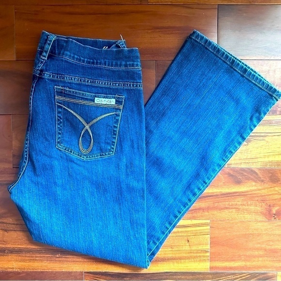 Calvin Klein Flare Jeans - Picture 1 of 12